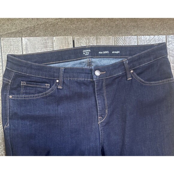 Crown & Ivy Curvy Dark Blue Wash Jeans SIZE 16WS Stretch Straight Leg Pockets - Picture 2 of 4